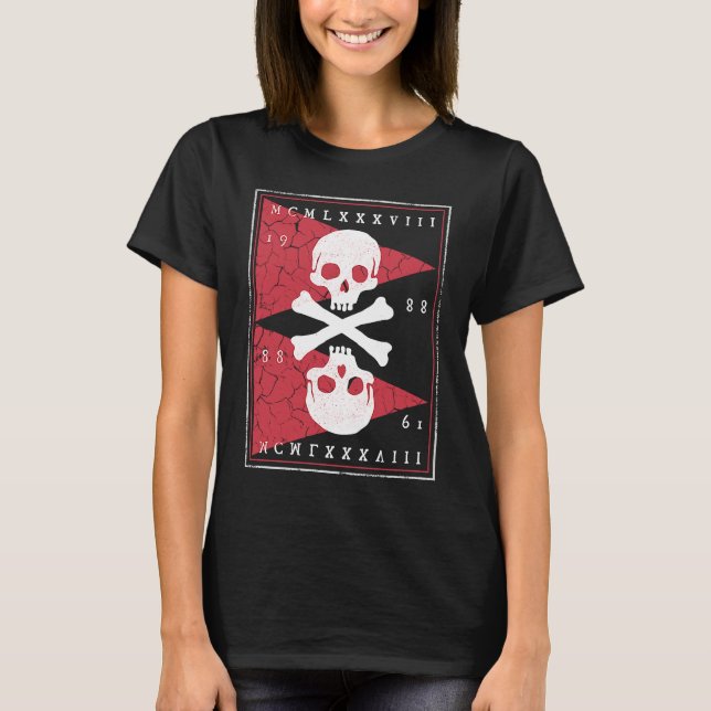 Camiseta Bones and Skulls Pirate  1 (Frente)