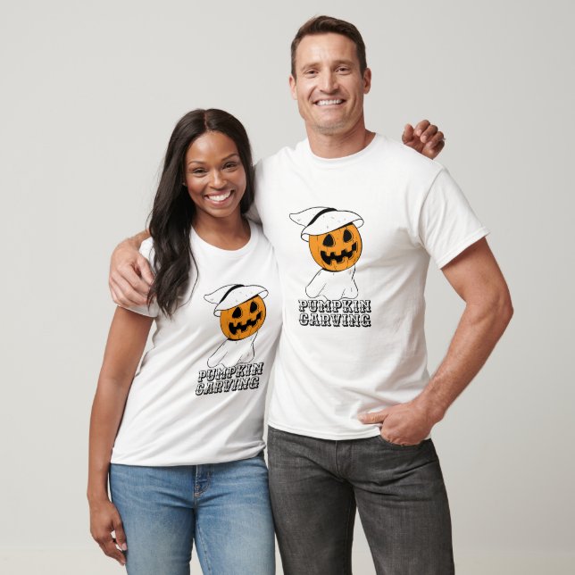 Camiseta Bonita Abóbora Carrando Bruxa Fantasma que Hallowe (Unissex)