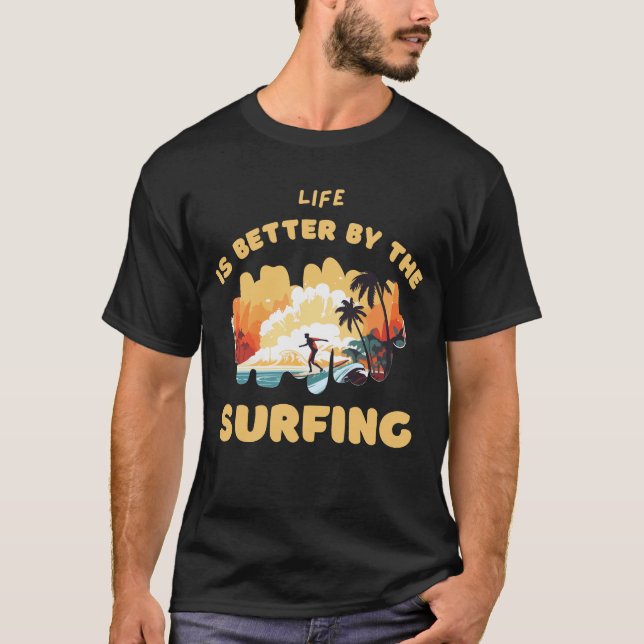 Camiseta bonita com design de surfe (Frente)