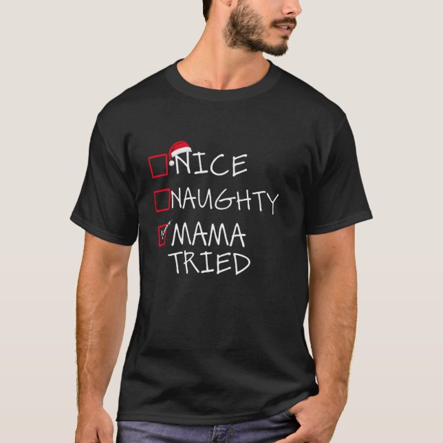 Camiseta Bonita Mama Malvada Tentou presentes de Natal na L (Frente)