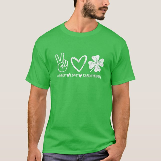 Camiseta Bonita Paz Amor Shenanigans Shamrock Happy Rua Pat (Frente)