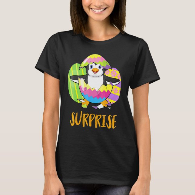Camiseta Bonita Surpresa Pinguim Com Ovos Coloful Happy Eas (Frente)