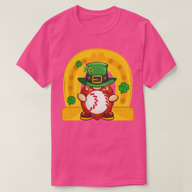Camiseta Bonitas Gnomias Felizes Dia de São Patrício Engraç (Frente do Design)