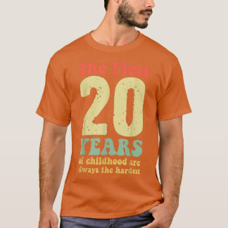 Camiseta bonitinho os primeiros 20 anos da infância são sem