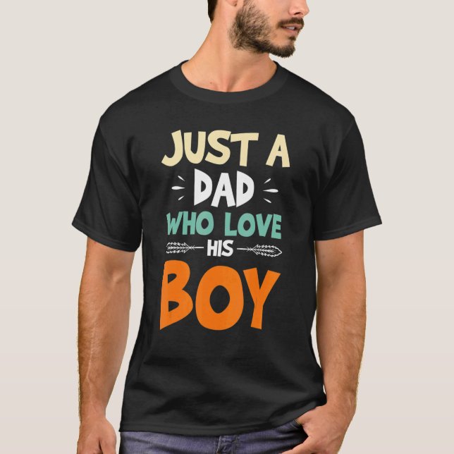 Camiseta Bonito Apenas Um Pai Que Ama O Pai De Seu Filho (Frente)