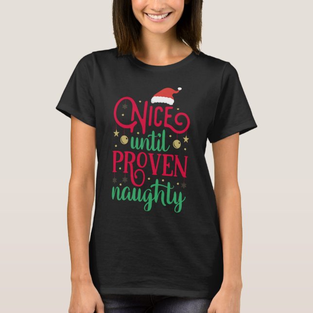 Camiseta Bonito até o Natal malvado e comprovado (Frente)