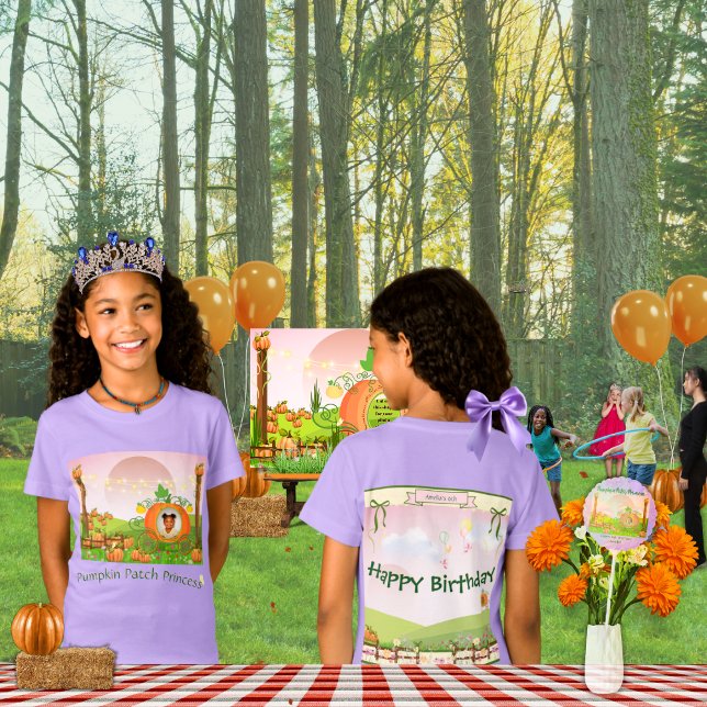 Camiseta Bonito Pumpkin Púrpura Patch Princesa Menina B (Cute lavender birthday shirt with your uploaded photo in the front, and personalization on the back)