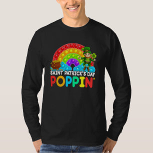 Camiseta Bonito São Patricks Dia Leprechaun Rainbow Pop It