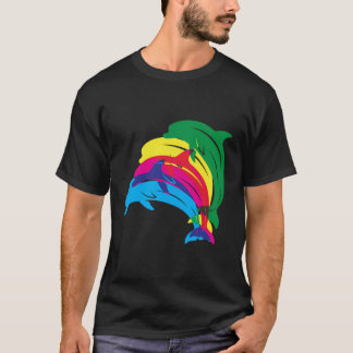 Camiseta Bonitos golfinhos saltando presentes no oceano col