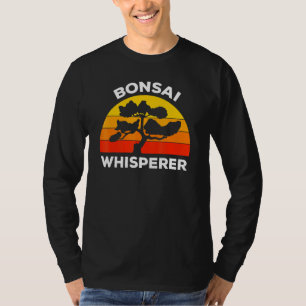 Camiseta Bonsai Whisperer Retro Sunset Bonsai Master