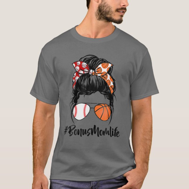 Camiseta Bonus Mom Life Baseball Basketball Bonus Mom Messy (Frente)