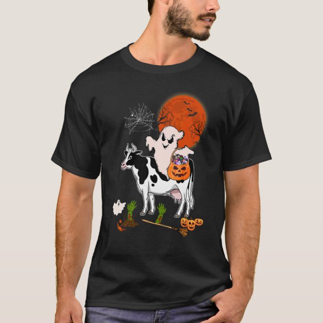 Camiseta Boo Ghost Riding Cow Com Candy Basket Scarpk (Frente)