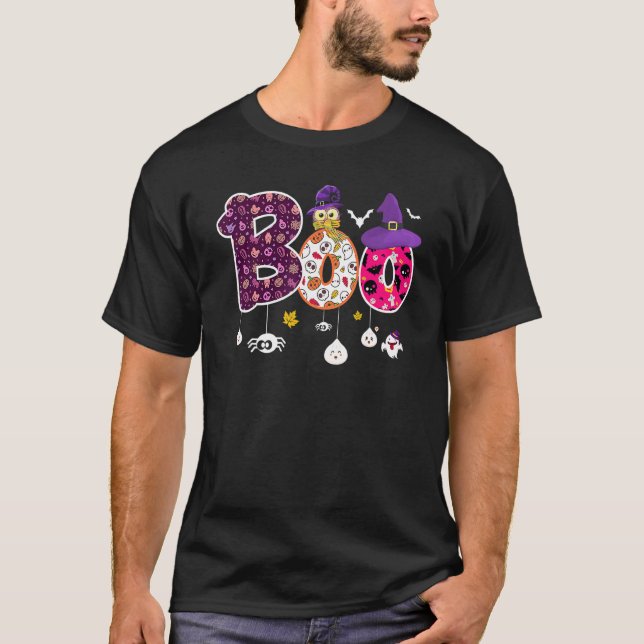 Camiseta Boo With Spiders And Witch Hat Halloween (Frente)