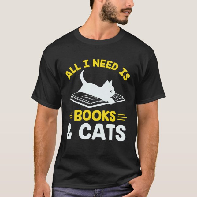 Camiseta Books and Cats   Pet Owner Cats Animal Cat Owner (Frente)