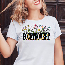 Camiseta Booktrovert Tshirt