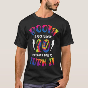 Camiseta Boom Acabei de fazer 20 anos, mas não posso espera