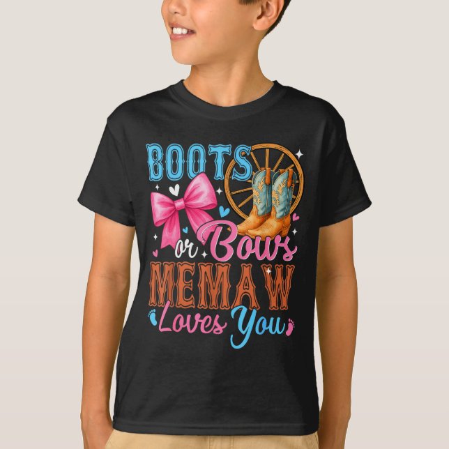 Camiseta Boots Or Bows Memaw Loves You Gender Reveal Family (Frente)