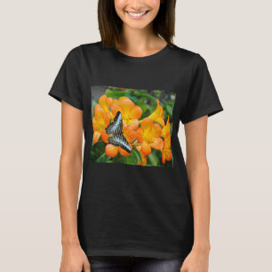 Camiseta Borboleta azul com T-Shirt Rhododendron tropical