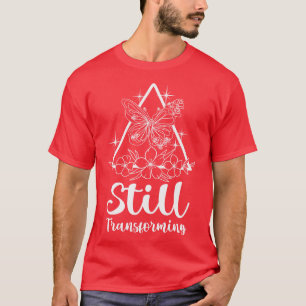 Camiseta Borboleta Celestial Transformando Arte da Linha de
