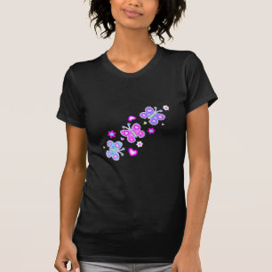 Camiseta borboleta com corações