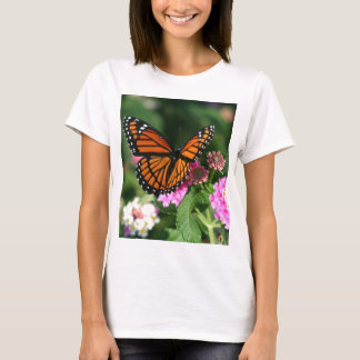 Camiseta Borboleta de monarca na flor do Lantana
