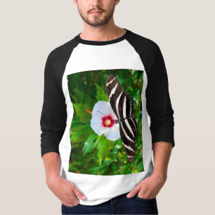 Camiseta Borboleta-de-vidro-zebra em camiseta-vermelho-hibi