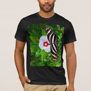 Camiseta Borboleta-de-vidro-zebra em camiseta-vermelho-hibi