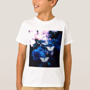 Camiseta Borboletas brancas Flores azuis, borboleta