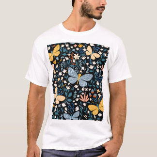 Camiseta Borboletas Florais: Mão Desenhada Sem Costura.