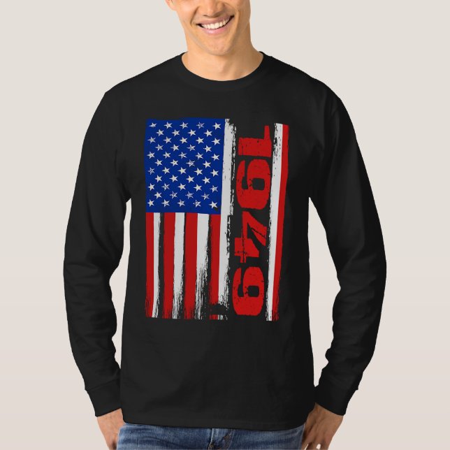 Camiseta Born in 1949 US Flag Patriotic Veterans Day 4th Of (Frente)
