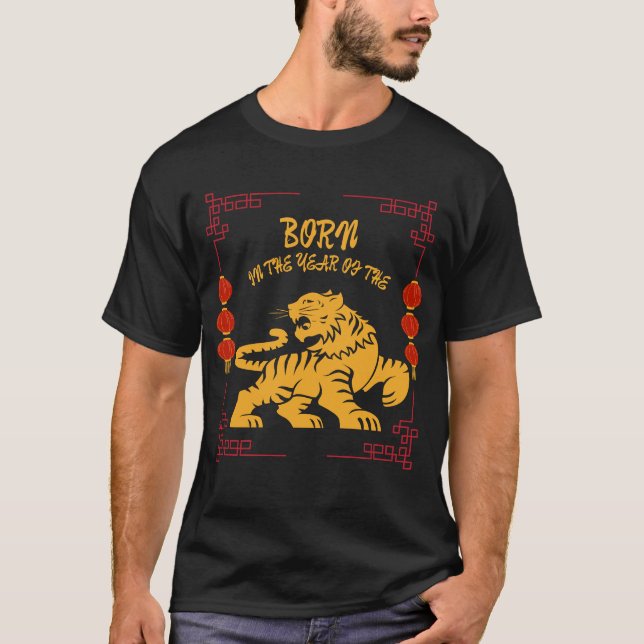 Camiseta Born in the Year of the Tiger (Frente)