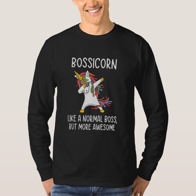 Camiseta Boscicórnio Como Um Chefe Normal Mas Mais Fantásti (Frente)