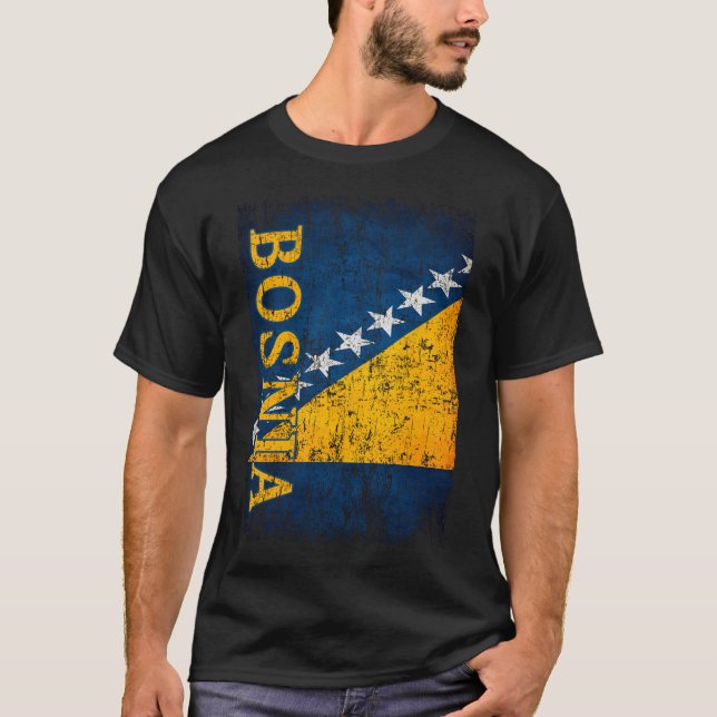 Camiseta Bósnia: mulheres dotadas de bandeira masculina cri (Frente)