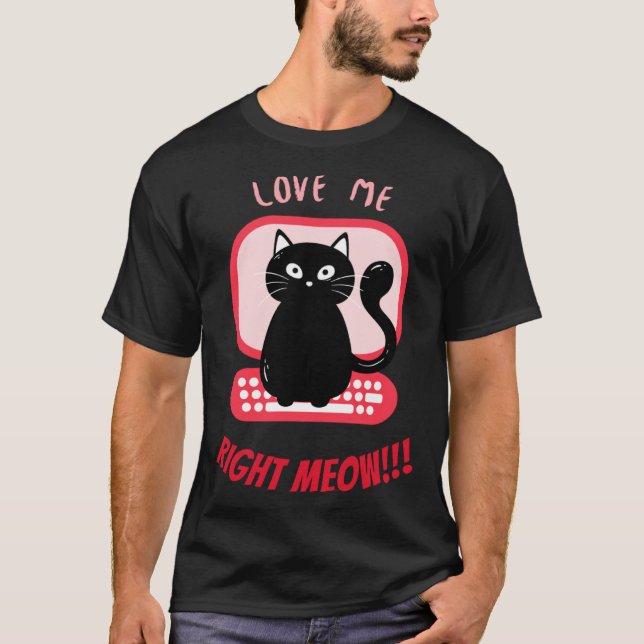 Camiseta Boss Kitty Valentine  u201CLove Me Right MEOW  u20 (Frente)