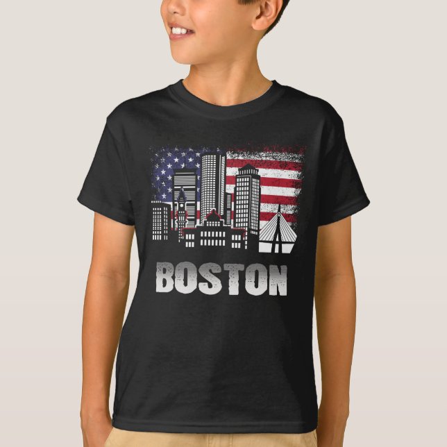 Camiseta Boston Skyline American Flag T-Shirt (Frente)