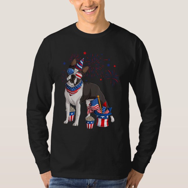 Camiseta Boston Terrier Dog Wearing 4th of July Sunglasses  (Frente)