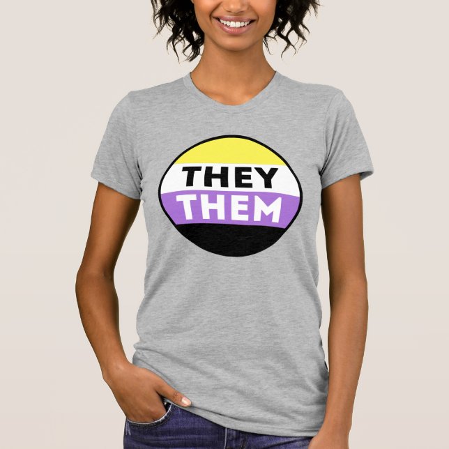Camiseta Botão de Pronomes Não Binários - Eles Deles (Frente)
