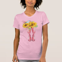 Botas Rosa, Pássaro Azul e Girassóis