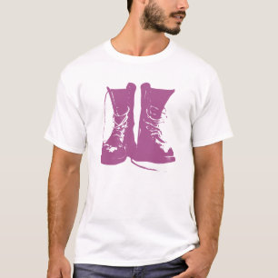 Camiseta Botas roxas da lavanda com laços desatados