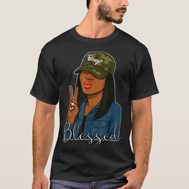Camiseta Bougie Blessed Camo Hat Christian Black Woman  (Frente)