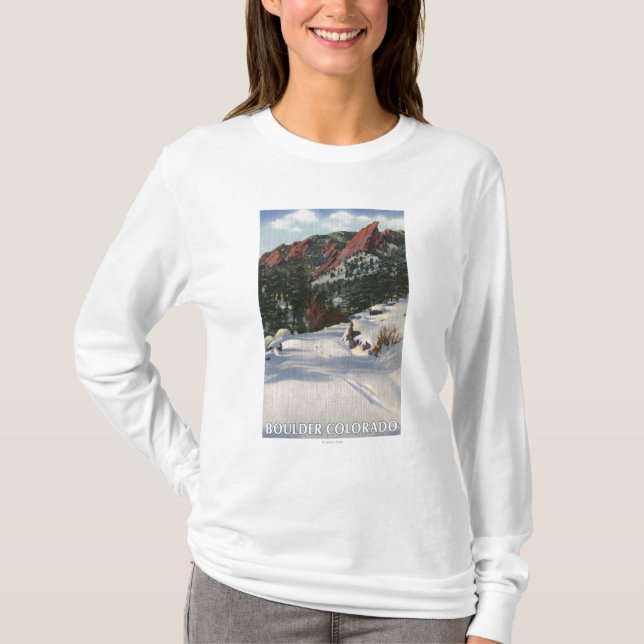 Camiseta Boulder, Colorado - Flatirons no inverno (Frente)