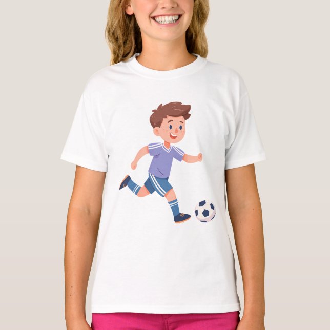 Camiseta Boy Kicking Soccer Ball – Kids Soccer Art Design (Frente)