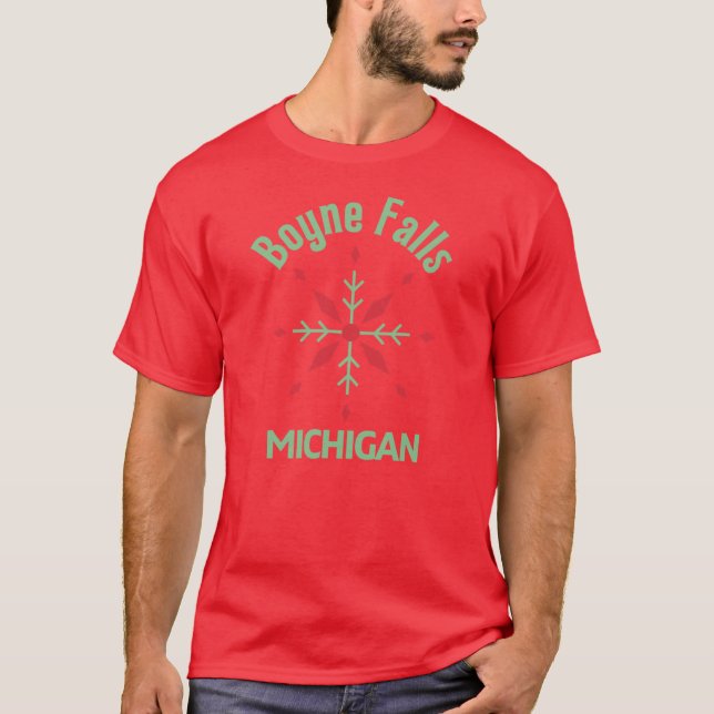 Camiseta Boyne Falls Michigan Texto Verde sobre Esqui (Frente)
