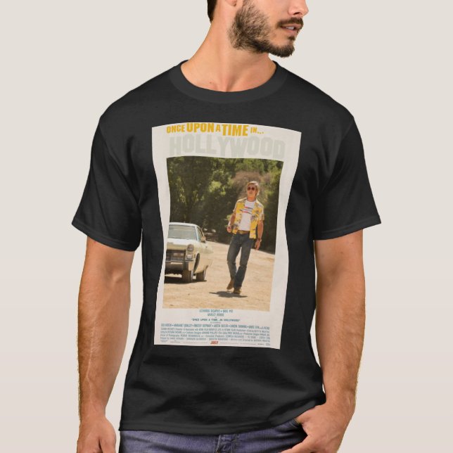 Camiseta Brad Pitt como Cliff Booth Classic T-Shirt (Frente)