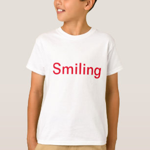 Camiseta Branca de Crianças Adoráveis
