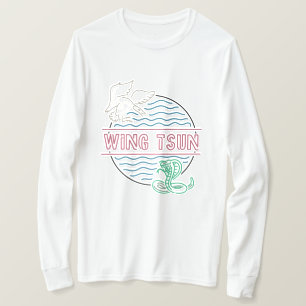 Camiseta Branca de Folha Longa e Curva