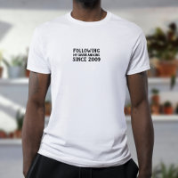 Camiseta branca, personalizável, de leões e de bor