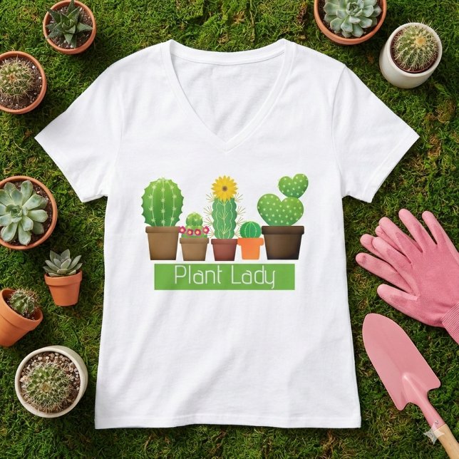 Camiseta Branca Suculente de Lady Cactus (Showcase your passion for gardening with a plant lady t-shirt featuring succulent artwork.)