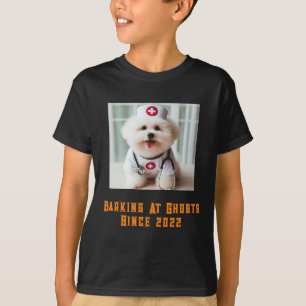 Camiseta Brancando Com Fantasmas De Cão De Halloween Person