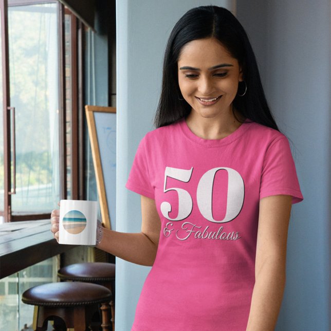 Camiseta Branco e Preto 50 & Fabuloso Rosa (50 and Fabulous Birthday Tee)